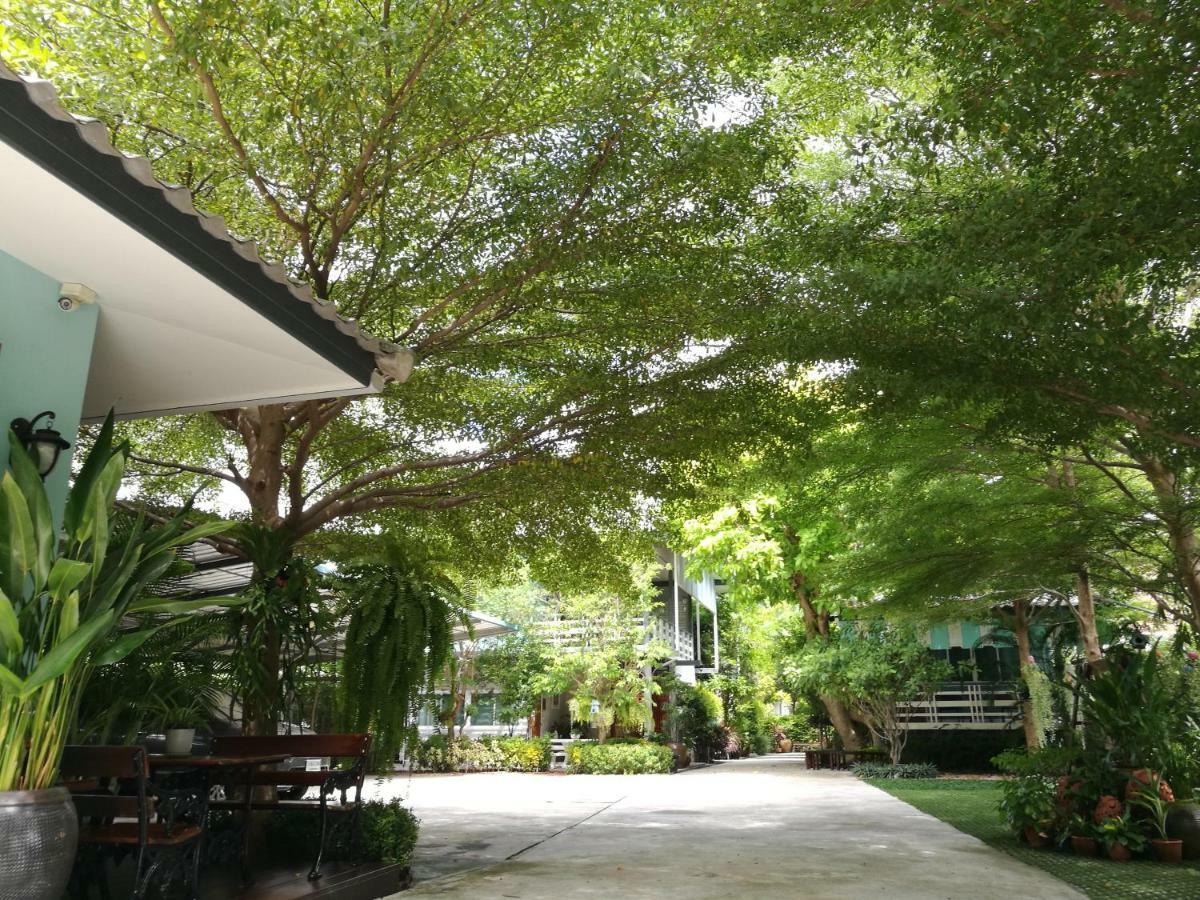 Bann Vimansamutr Hotel Cha-Am Exterior photo